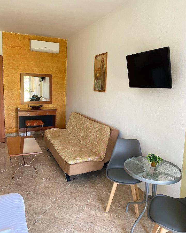 Ángistron Guesthouse Anestis מראה חיצוני תמונה