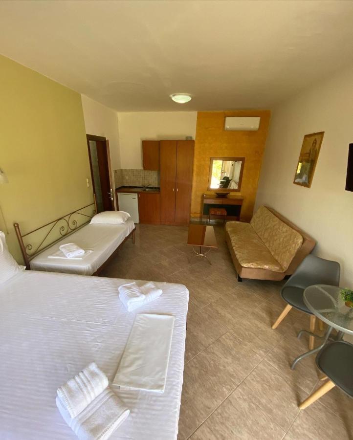 Ángistron Guesthouse Anestis מראה חיצוני תמונה
